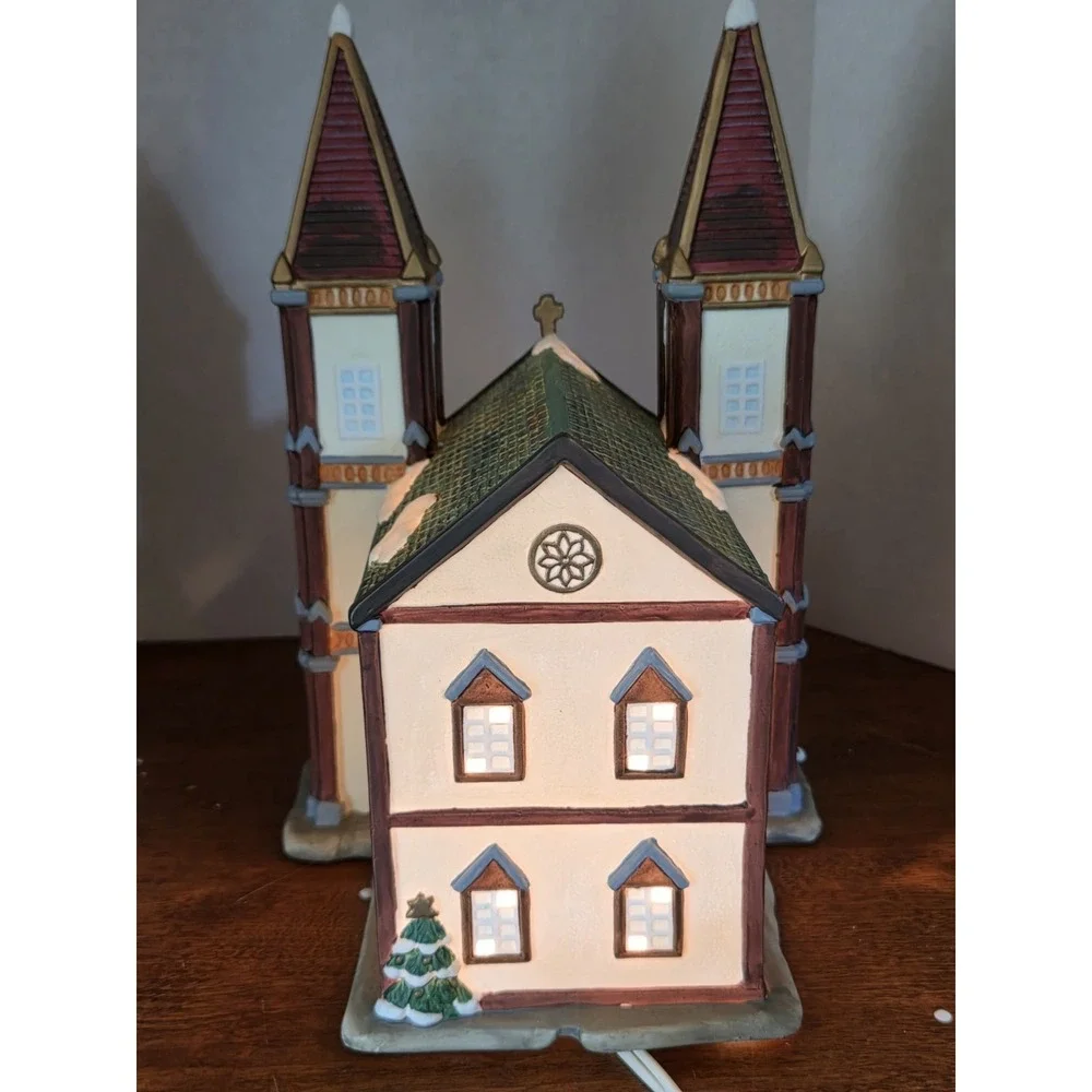 Christmas Village Lighted Church , Hand Painted Porcelain XPH-55‎ Galleria CR793